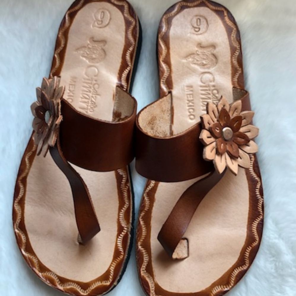 Brown sandals - Picture 5 of 8